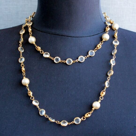 VINTAGE UNSIGNED SWAROVSKI GLASS WINDOW PANE & PEARL 40" NECKLACE - Picture 7 of 10